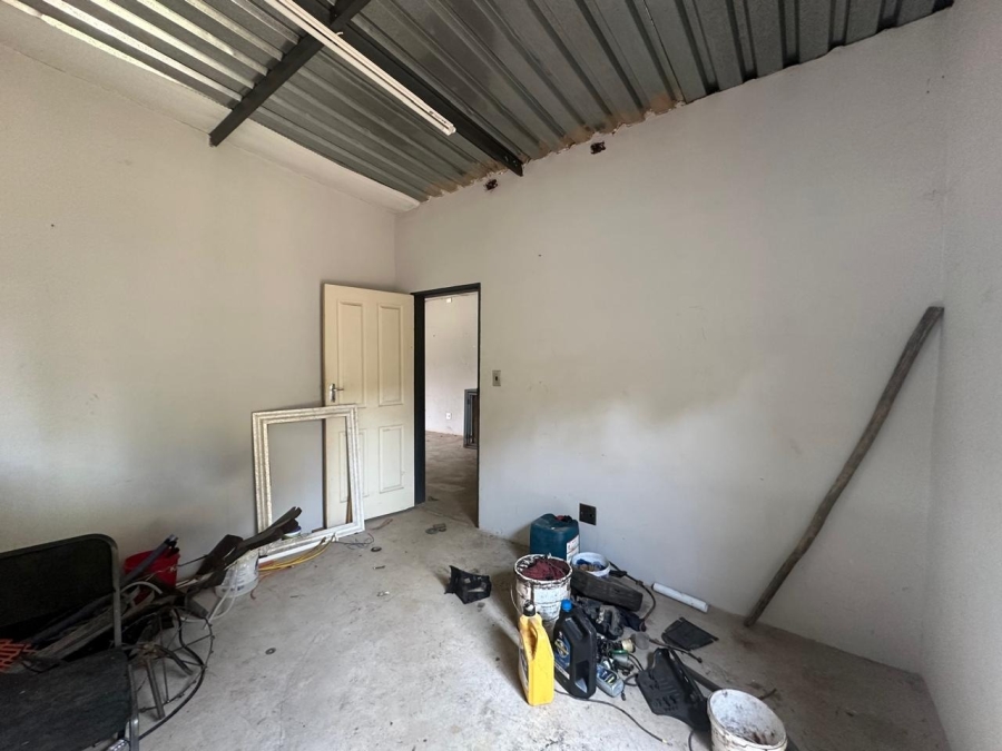 3 Bedroom Property for Sale in De Kroon A H North West